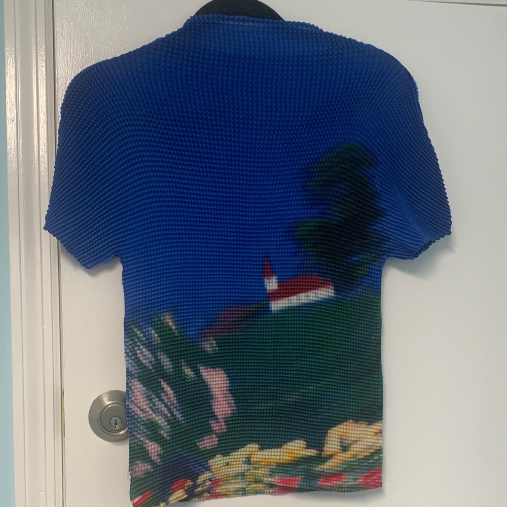 Blue Scenic Print Women's Top stretchy Capri color